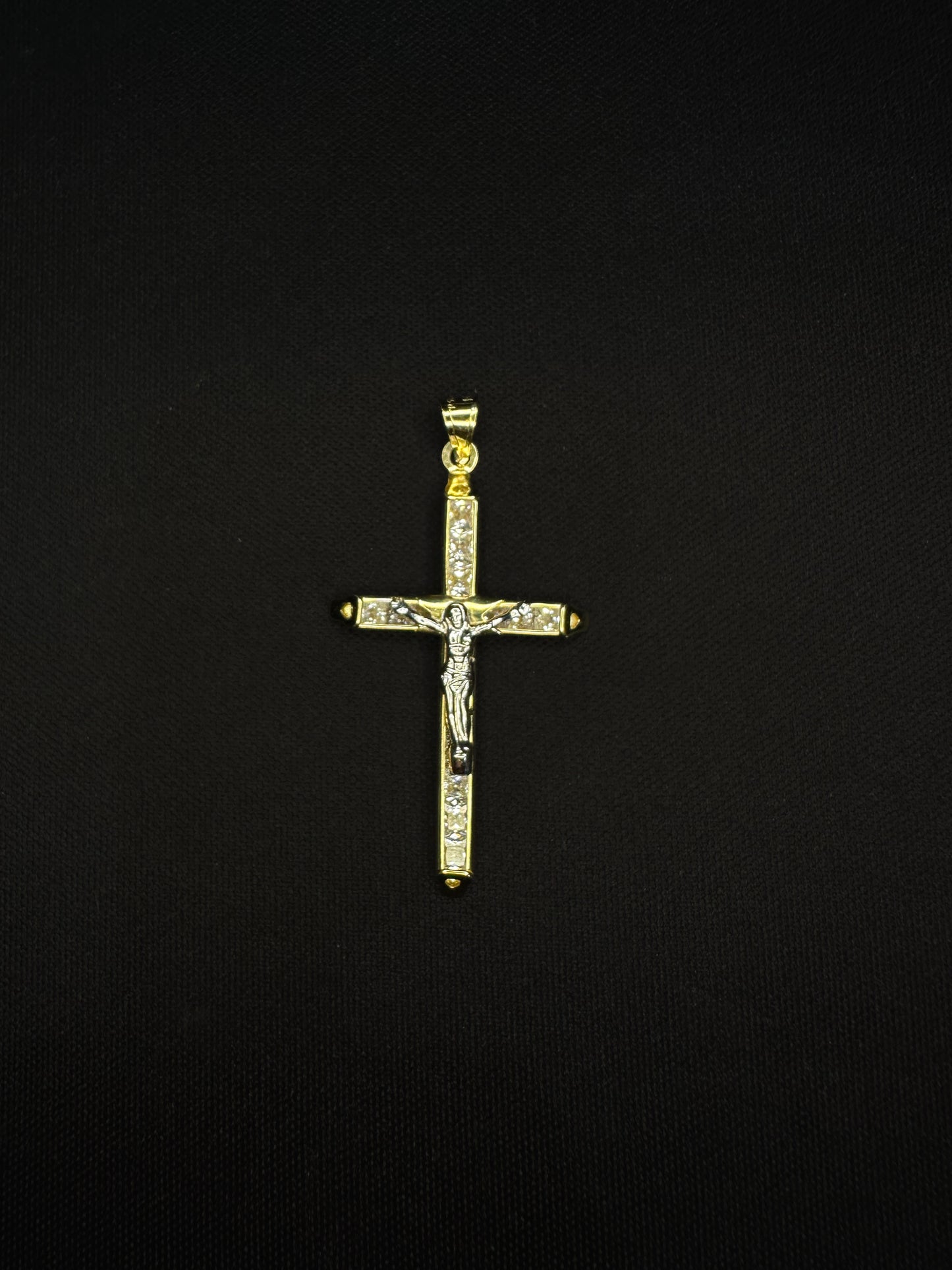 14KT CZ Crucifix Pendant