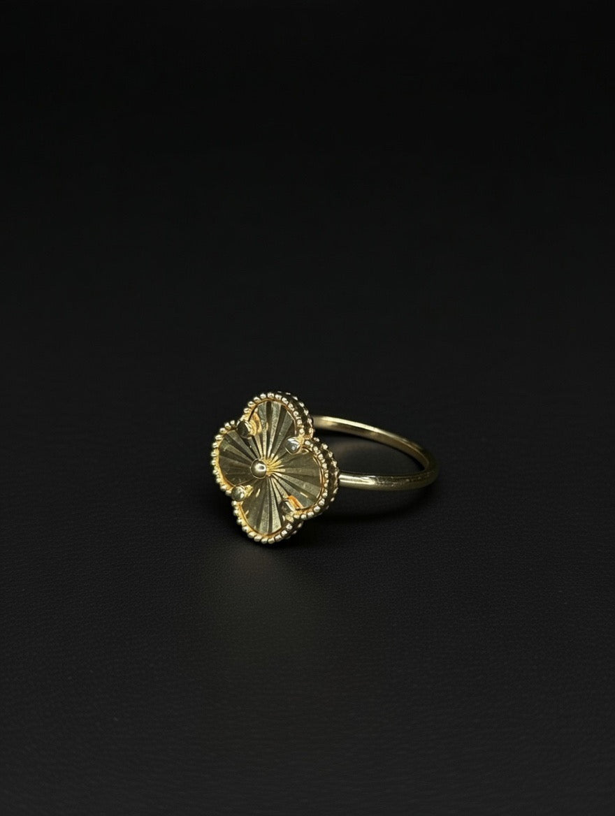 14KT Clover Ring