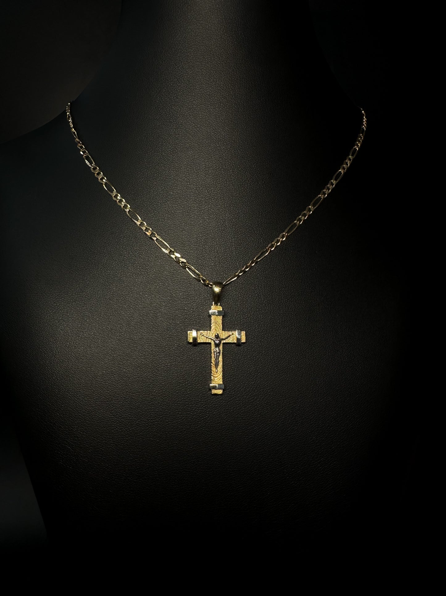 14KT Crucifix Cross Pendant