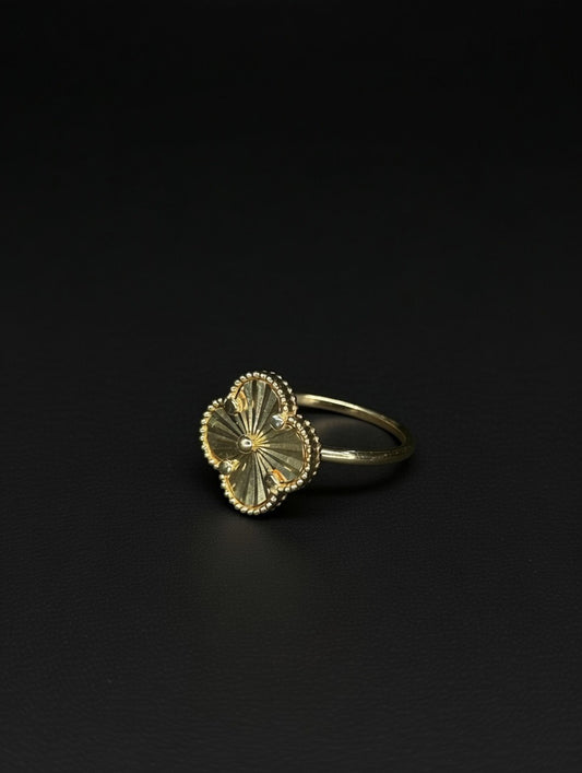 14KT Clover Ring