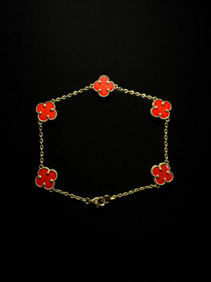 14KT Carnelian Clover Bracelet