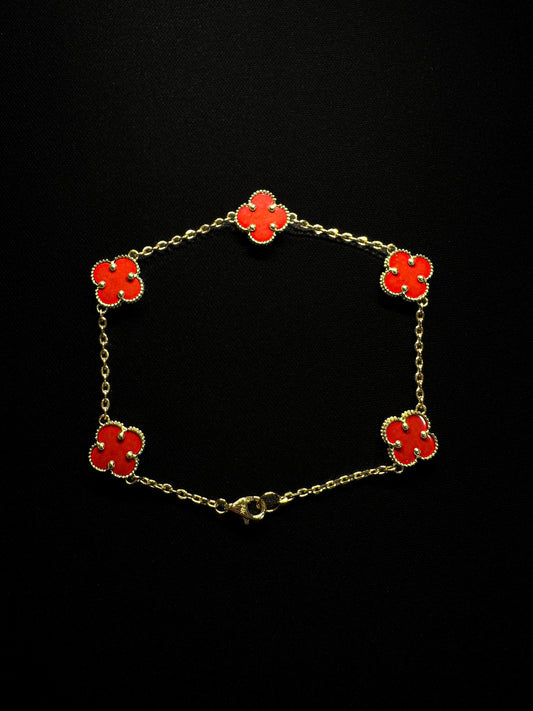 14KT Carnelian Clover Bracelet