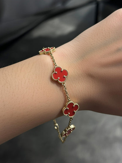 14KT Carnelian Clover Bracelet