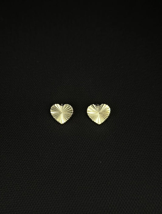 14KT Heart Shape Stud Earrings w/ Screw Back